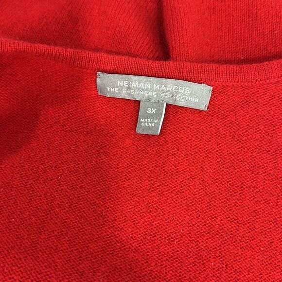 Neiman Marcus Women's Cashmere Scoop-Neck Sweater Tank Size 3X - Picture 4 of 9